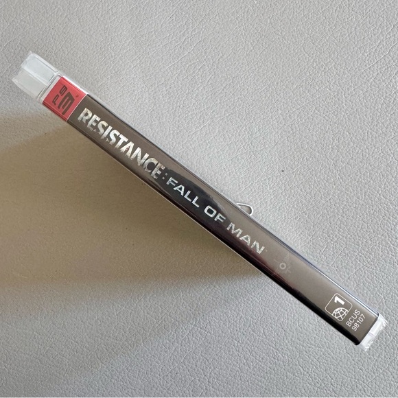 NEW - RESISTANCE Fall on Man | PS 3 Play Station | Video Game | Sealed - Picture 3 of 3